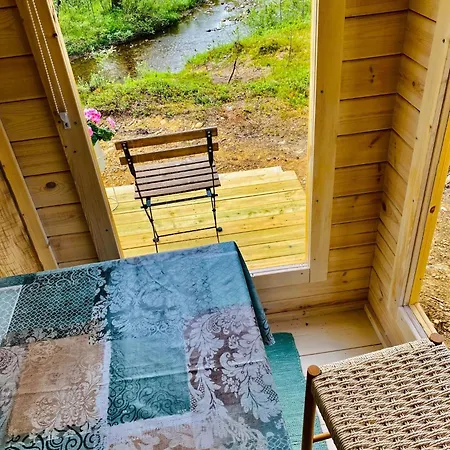 Campsite Lemmenjoen Lumo - Nature Experience & Lemmenjoki
