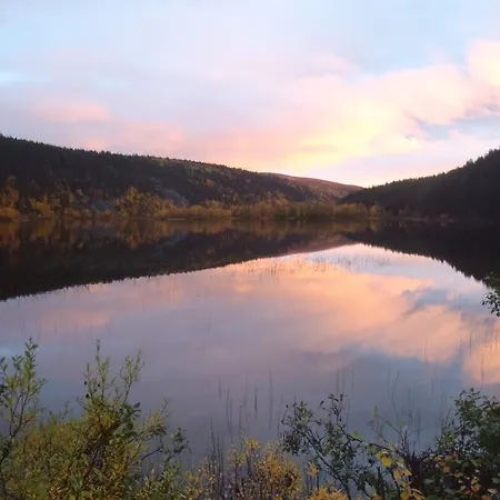 Kemping Lemmenjoen Lumo - Nature Experience & *